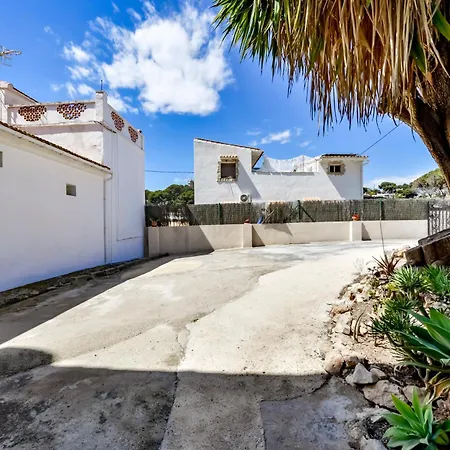 Villa Guzman - El Pino Moraira